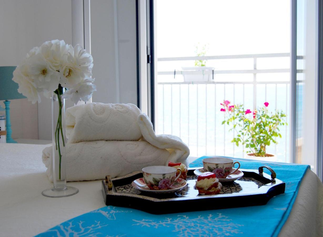 B&B Capo Rizzuto Fronte Mare Exterior photo