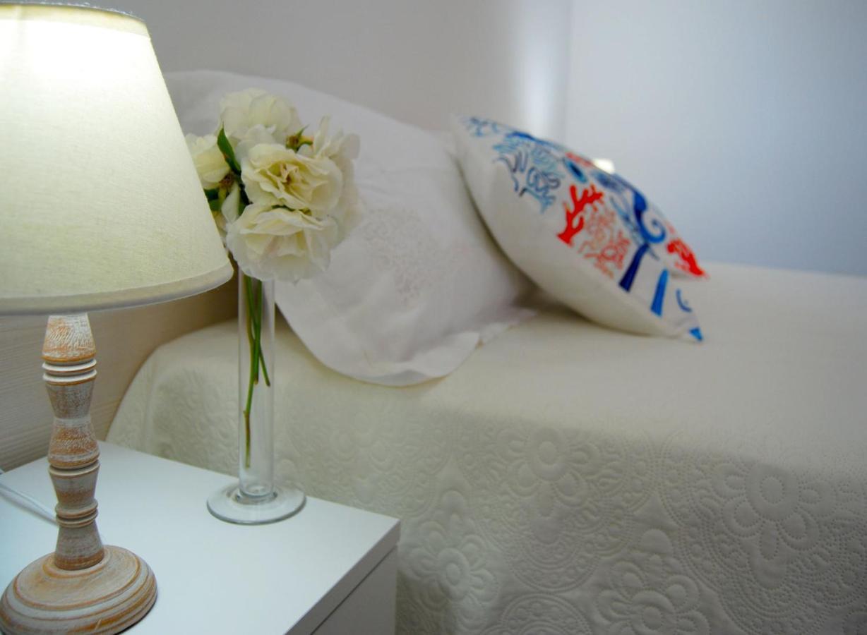 B&B Capo Rizzuto Fronte Mare Exterior photo